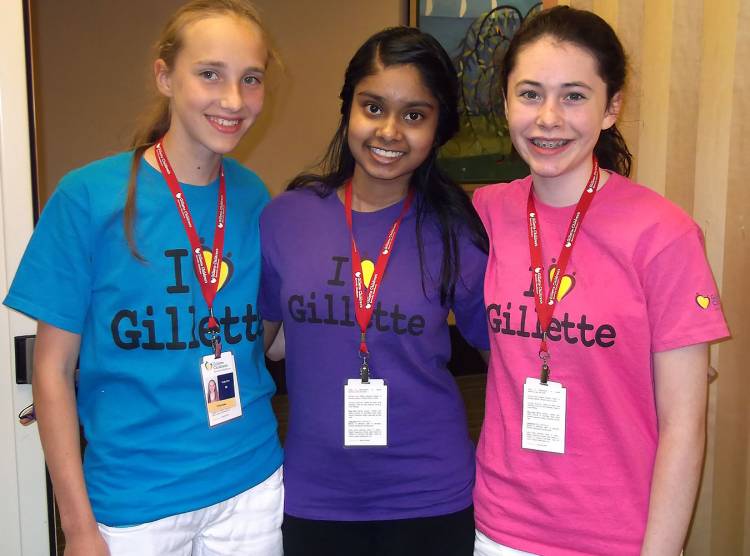 Teen summer gillette children's volunteers